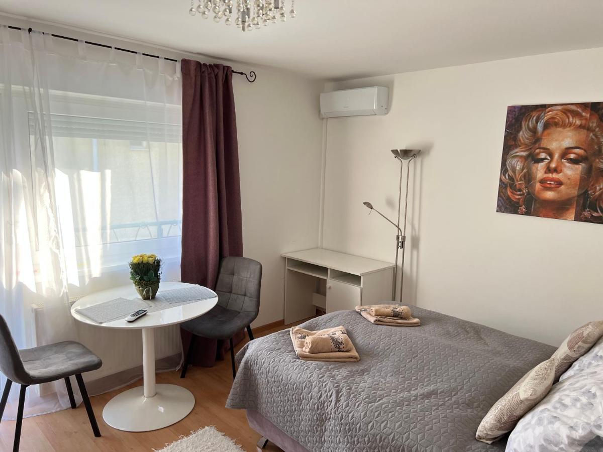 Monro Apartment Хевиз Экстерьер фото